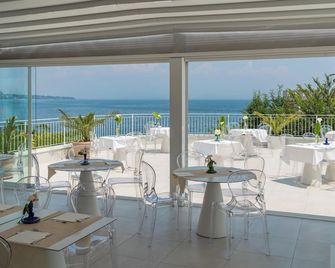 Hotel Villa Garuti - Padenghe sul Garda