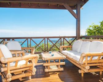 Gorgeous ensuite 1-bedroom EPIC Harbor views from the very top of Rose's Estate! - Falmouth