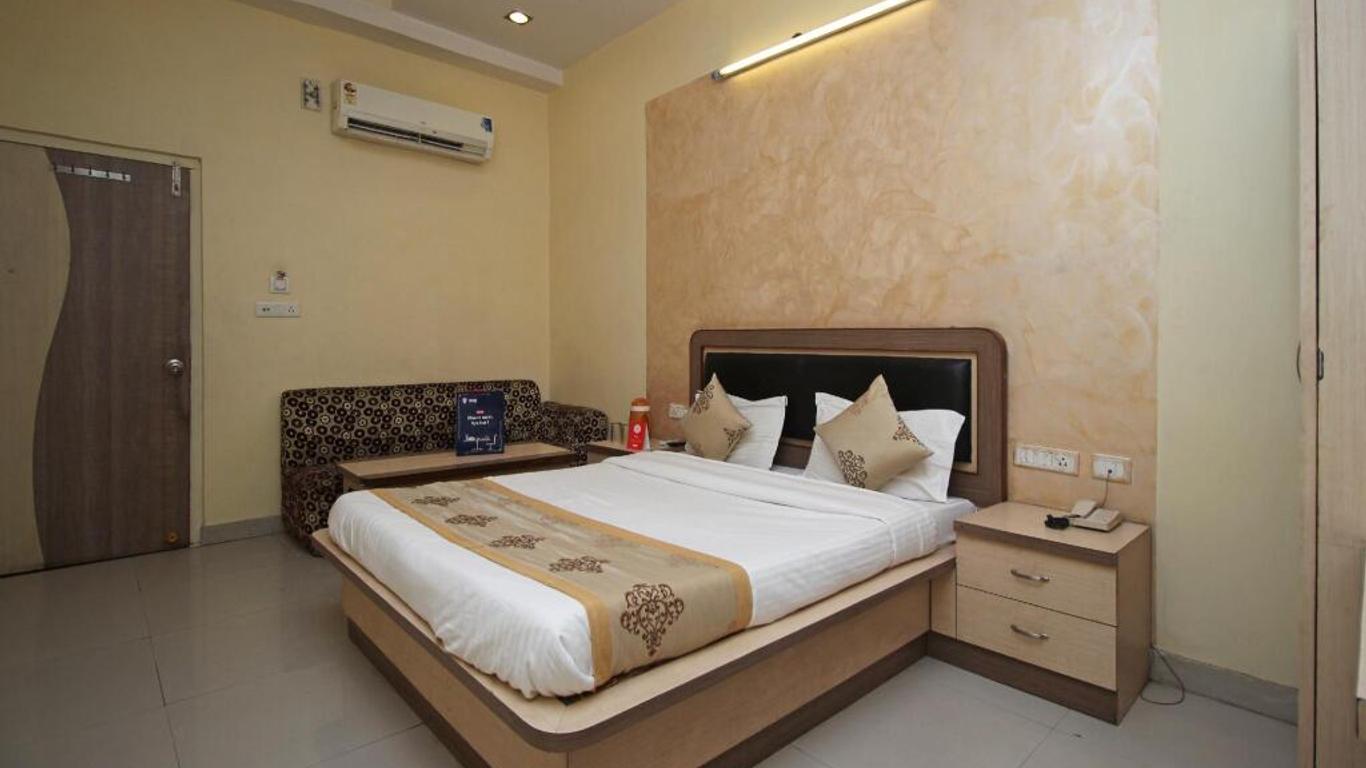 OYO 2722 Hotel Prince