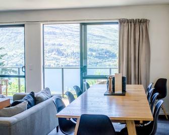 House on the Hill in Queenstown - Queenstown - Sala de jantar