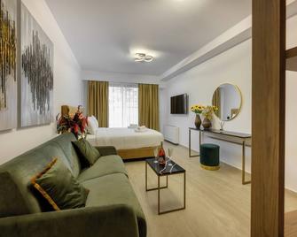 Cens Silver Luxury Suites - 約阿尼納 - 臥室