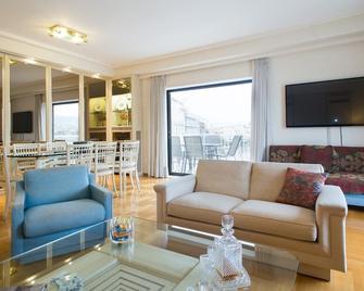 Alexander's Penthouse - Athens - Living room