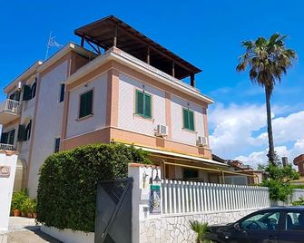 Albergo Villa Marina - Anzio - Gebäude