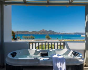 Olea Bay Hotel - Adamantas - Ban công