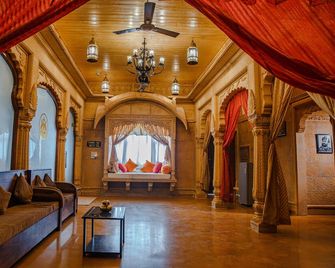 Hotel Lal Garh Fort And Palace - Jaisalmer - Lobby