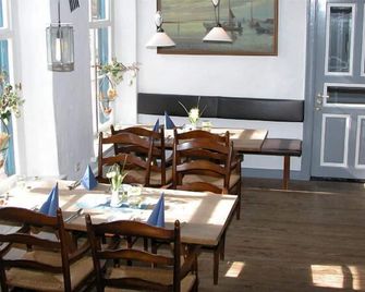 Hohes Haus - Greetsiel - Sala pranzo
