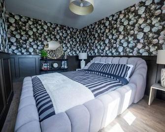 Tranquil Cottage Retreat in Enniskillen - Enniskillen - Bedroom