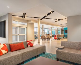 Avid Hotel Boston Logan Airport - Revere By IHG - Revere - Lounge