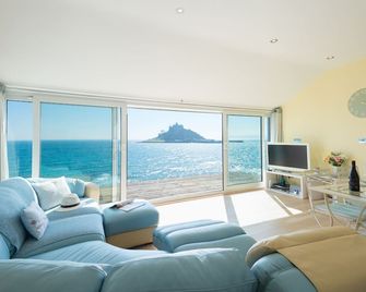 Cockleshell Cottage, pristine luxury and tranquility - Marazion - Living room