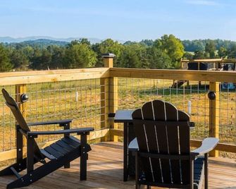 Tranquil Dome at Faraway Camp - Luray - Balkon