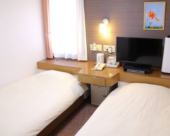 Business Hotel Raicho - Koshigaya - Bedroom