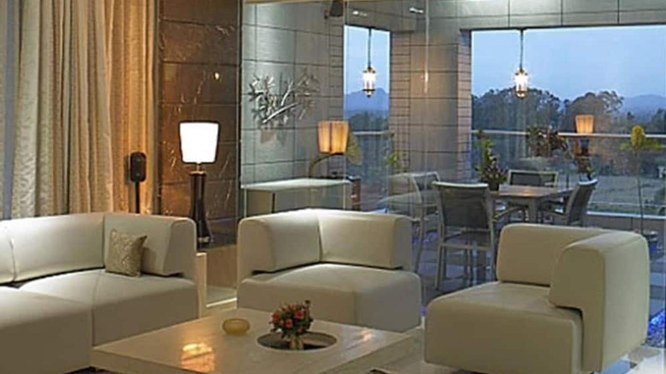 رويال أوركيد سنترال كيريتي