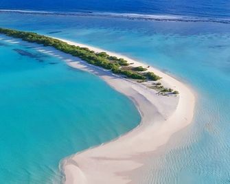 Aquatic Mathiveri - Mathiveri - Playa
