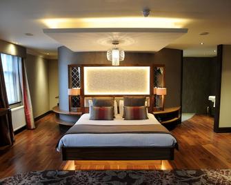 The Busby Hotel - Glasgow - Bedroom
