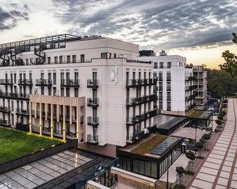 Baltic Park Fort, Sun & Snow - Świnoujście - Budynek