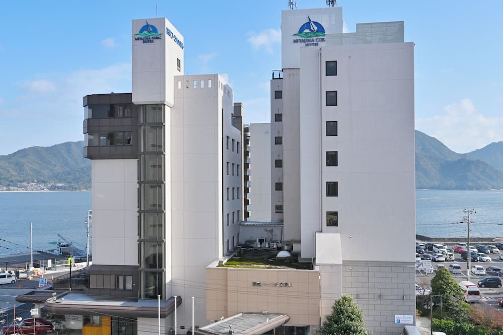 Miyajima Coral Hotel - Hatsukaichi