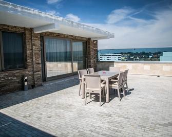 Almar Luxury - Mamaia - Patio