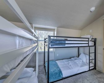 Bright Brownwood Home With On-Site River - Brownwood