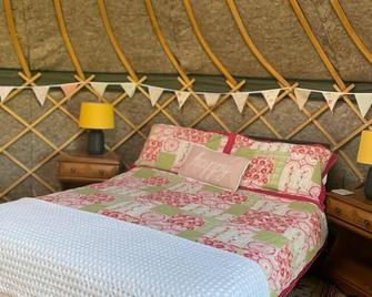 Lovely 1 bed Yurt in Salisbury - Salisbury - Bedroom