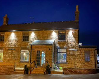 The Cherry Tree - Chinnor - Edificio