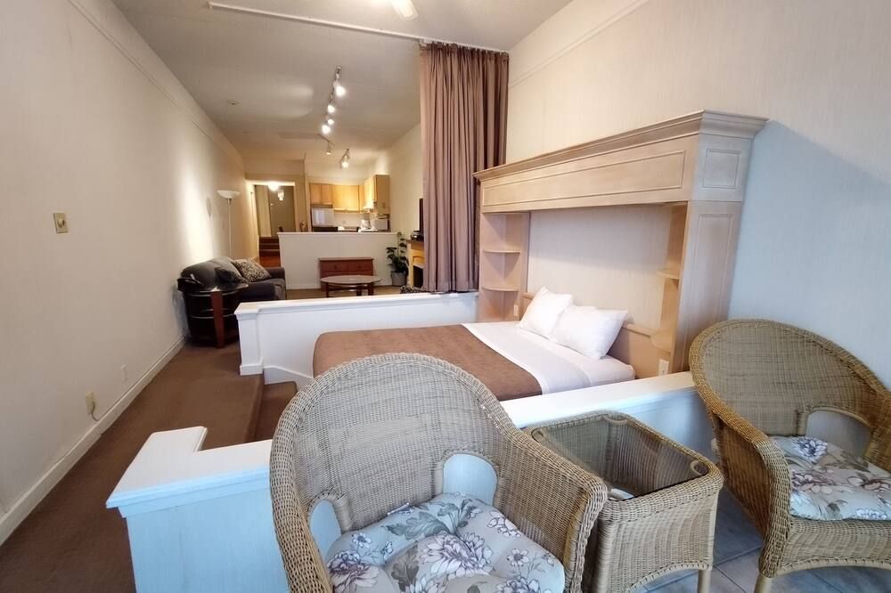 Royal Harbour Resort - The Blue Mountains - Bedroom