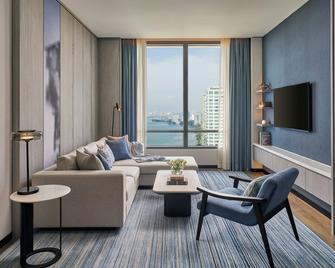 Marriott Executive Apartments, Penang - Penang - Вітальня