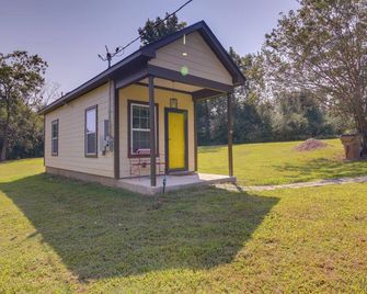 Quiet Millington Tiny House Near Naval Air Base! - Millington - Building