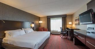 Holiday Inn Express & Suites Auburn - Auburn - Schlafzimmer