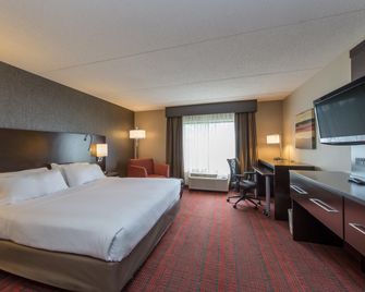 Holiday Inn Express & Suites Auburn By IHG - Auburn - Habitación
