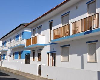 Apartamentos Campos 0 - Porto Covo - Gebäude
