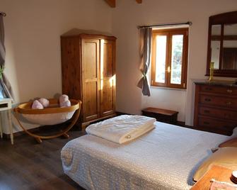 Ca' de l'Ase - Mioglia - Habitación