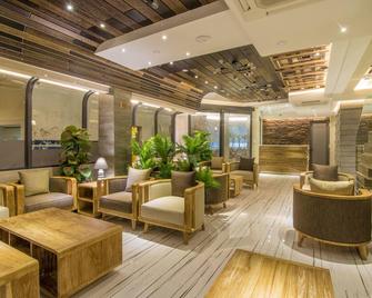 Samann Grand - Malé - Lobby