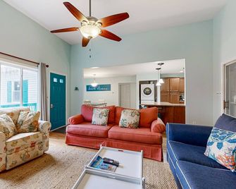 Teal Haven - Ocean Pines - Living room