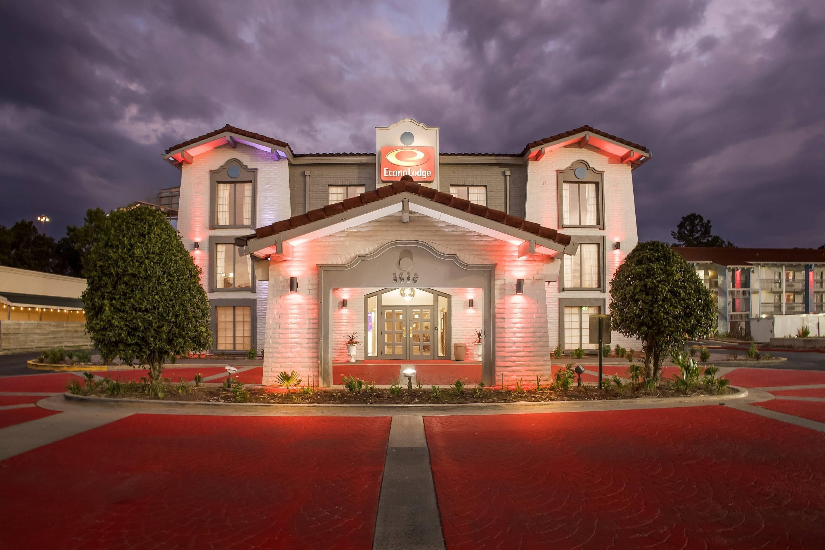Econo Lodge Augusta North - Washington Road - Augusta - Building
