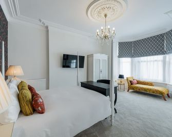 The Clarence Boutique Rooms - Portsmouth - Slaapkamer