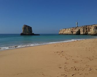 Apartment in small residence, swimming pool near the beach ( N°6/7) - Lagoa - Plage