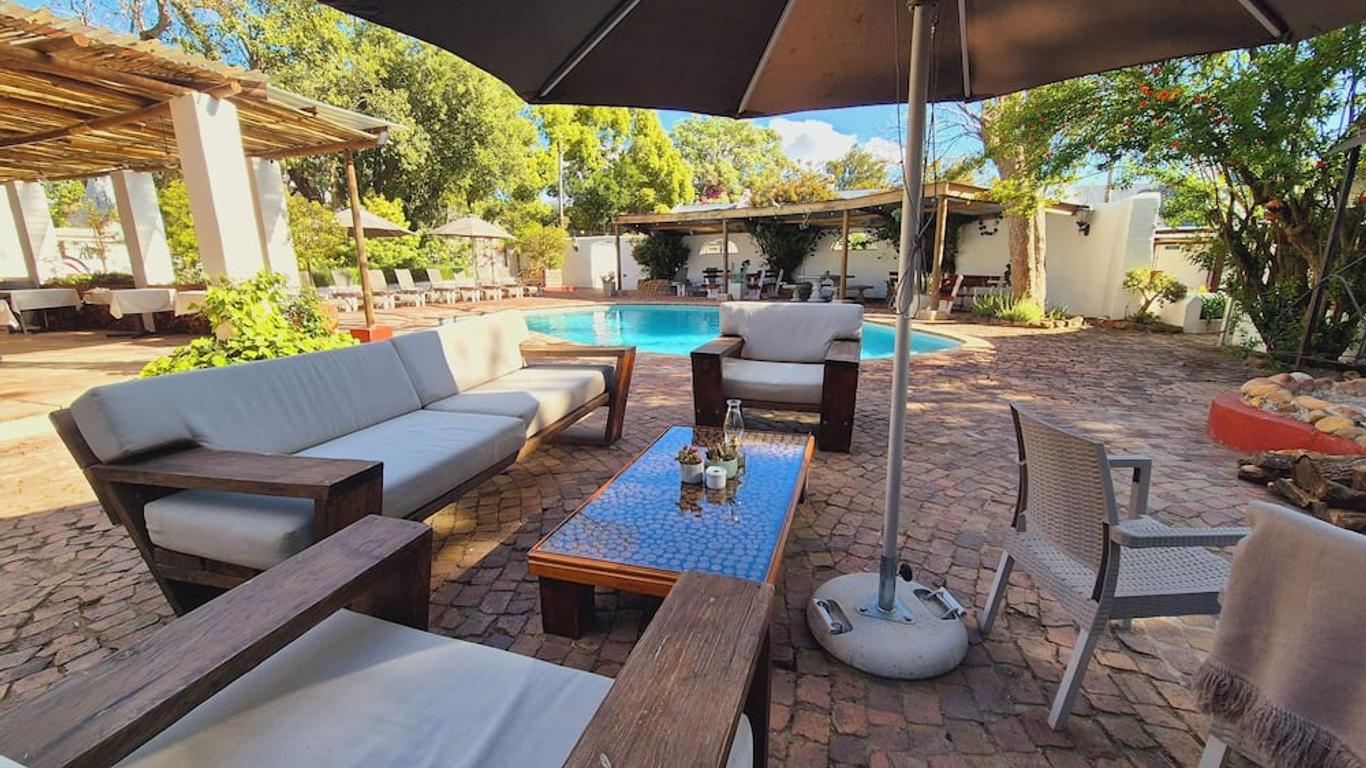 De Leeuwenhof Estate