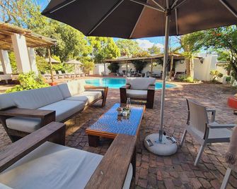 دو ليووين هوف إيستايت - بارل - شرفة مرصوفة