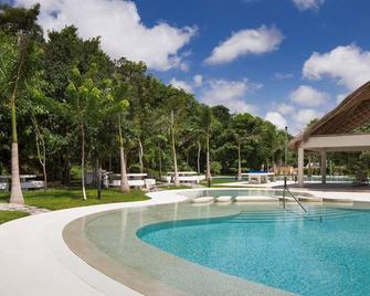 Vrbo Property - Cancún - Pool