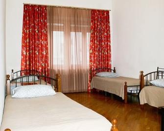 Allis Hall Hostel - Yekaterinburg - Bedroom