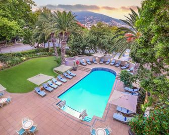 Sunsquare Cape Town Gardens - Ciudad del Cabo - Piscina