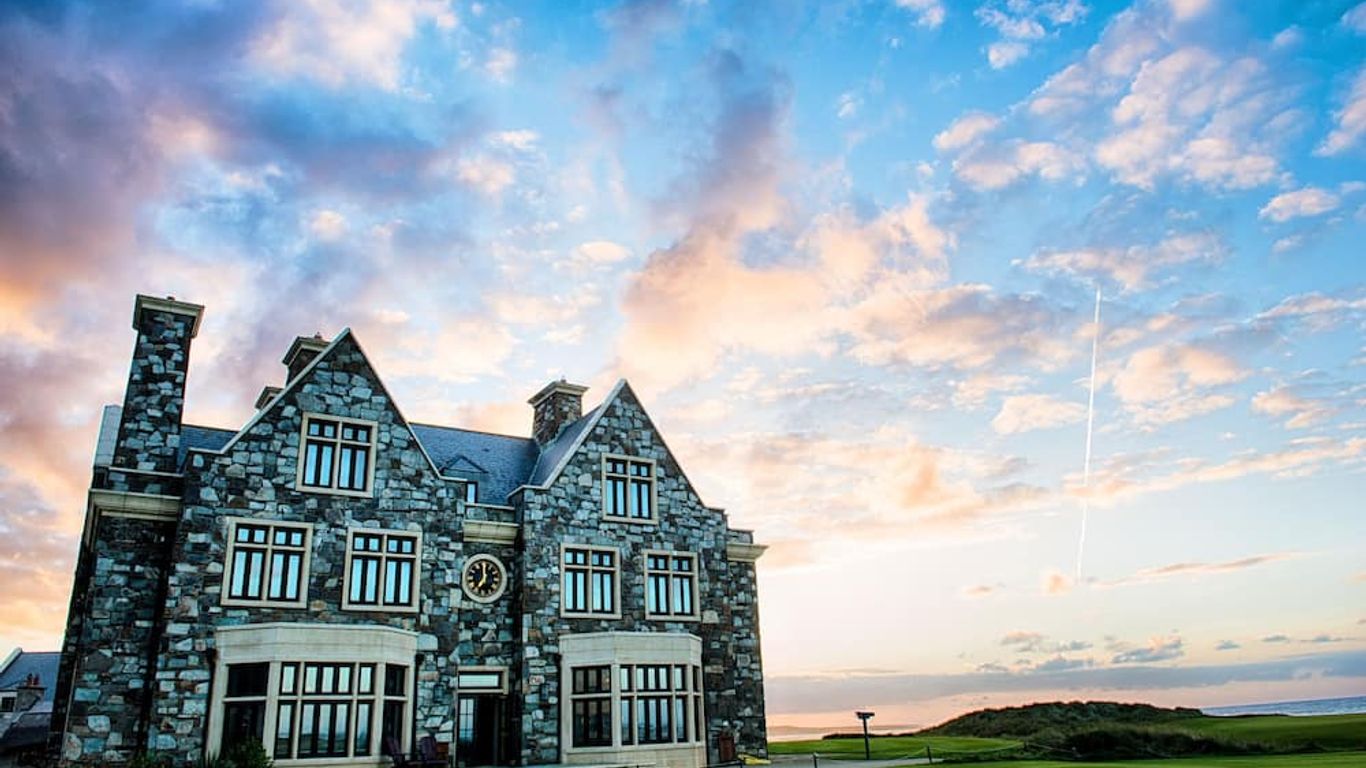 Trump International Golf Links & Hotel Doonbeg Ireland