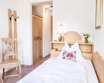 Salzburg Hotel Holznerwirt - Eugendorf - Slaapkamer