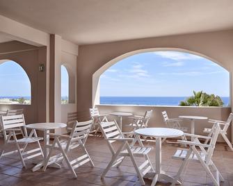 Terra Blue Santorini - Kamari - Balcony