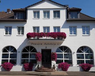 Hotel Garni Fuhrhop - Bad Karlshafen - Building