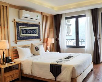 Local vibe- high standard services- family, friendly staffs - Sa Pa - Schlafzimmer