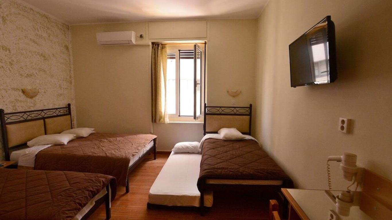 Electra Hotel Piraeus