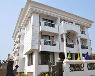 Reba Beach Resort - Puri - Building