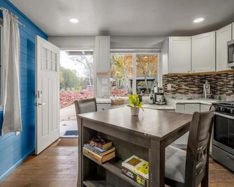 17 Creekside Retreat - Sedona