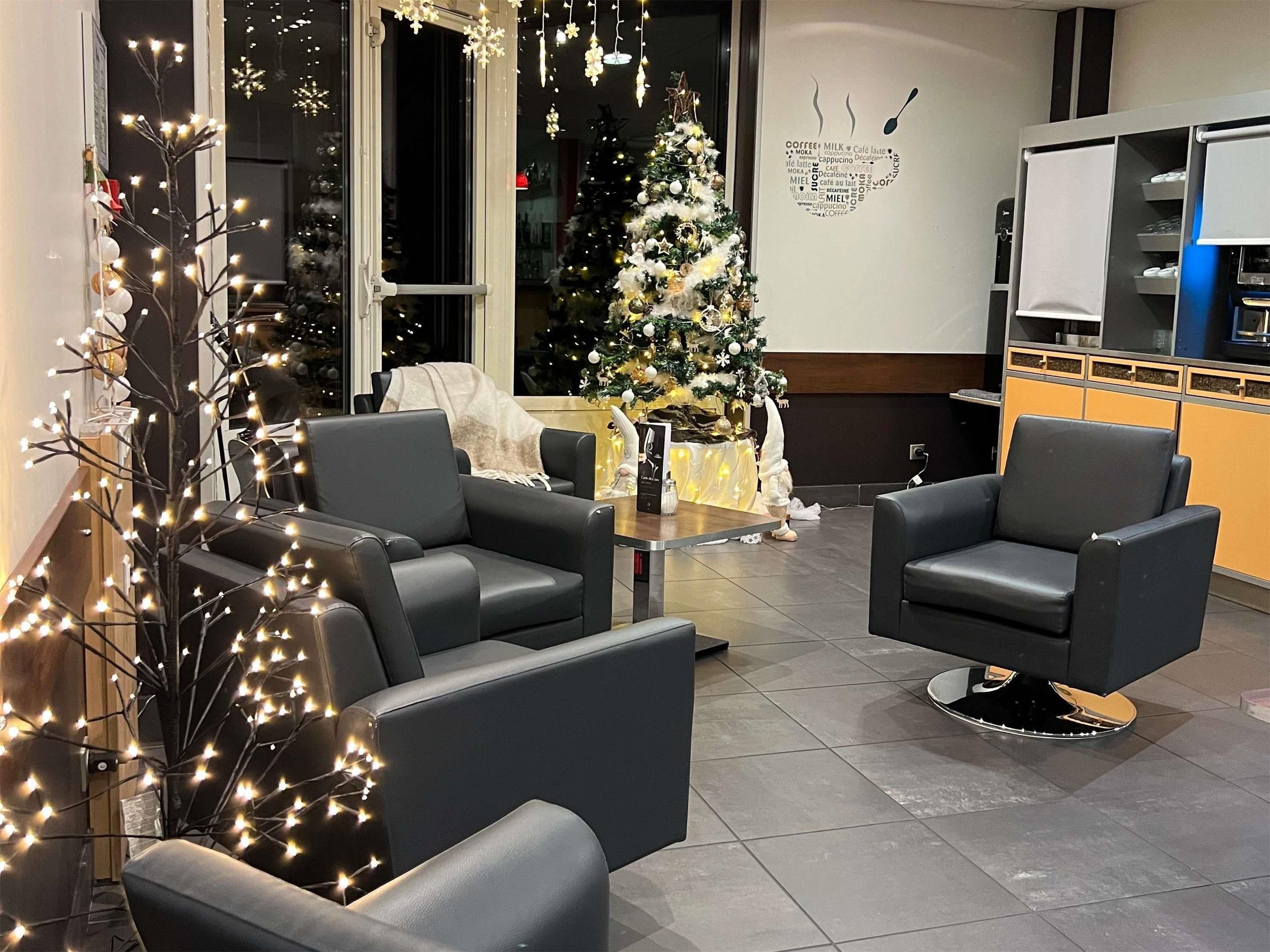 إيبيس ليون سود تشيس سور رون